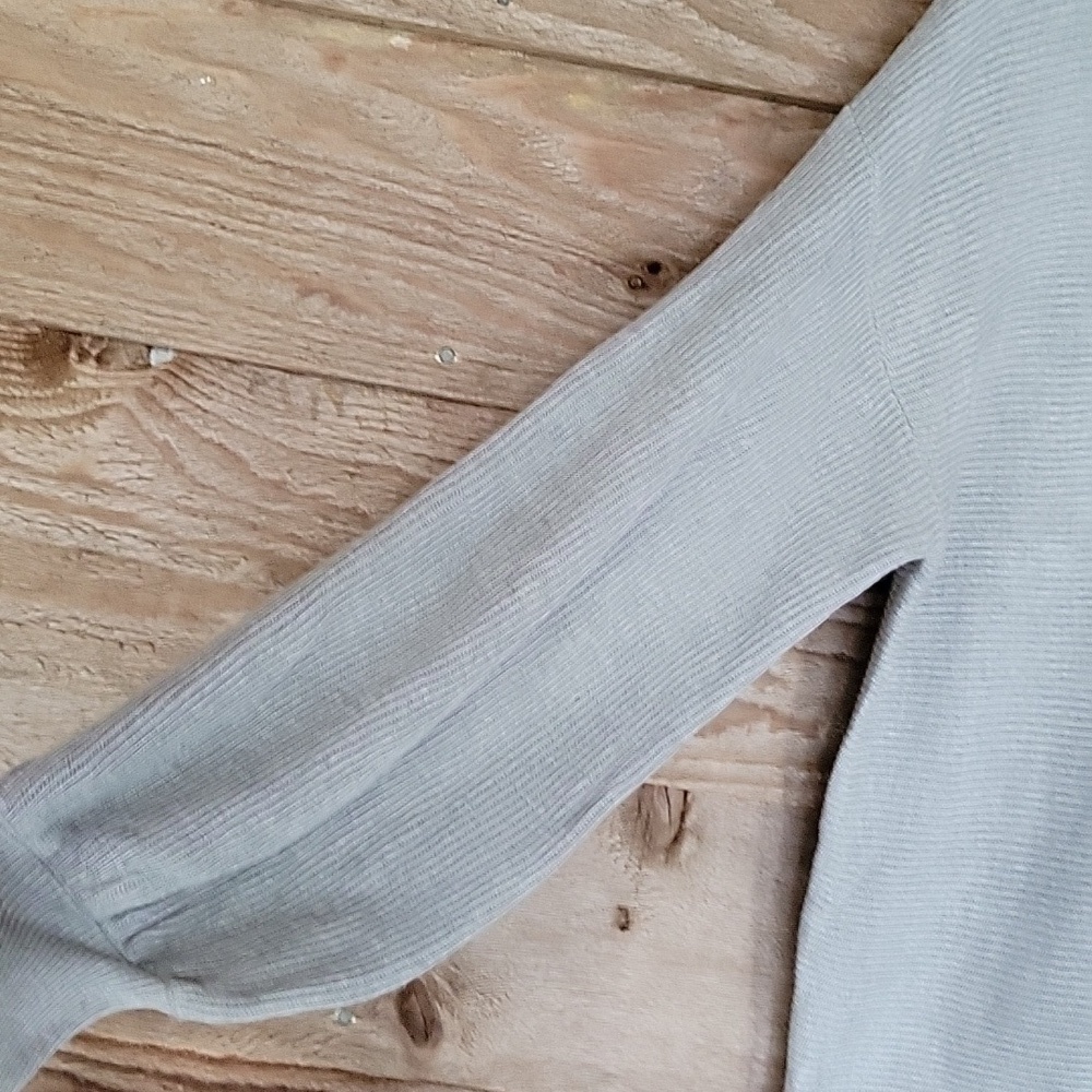 1. State NWT Size Medium Light Gray Ribbed Balloon Sleeve Cotton Blend Sweater - Picture 2 of 5